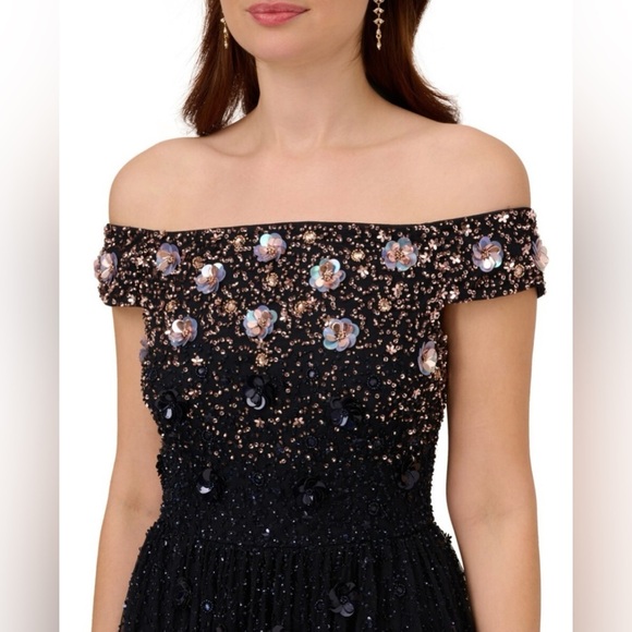EUC Adrianna Papell Off The Shoulder Beaded Gown Size 4 Navy Blue Beaded Sequins - Picture 13 of 13